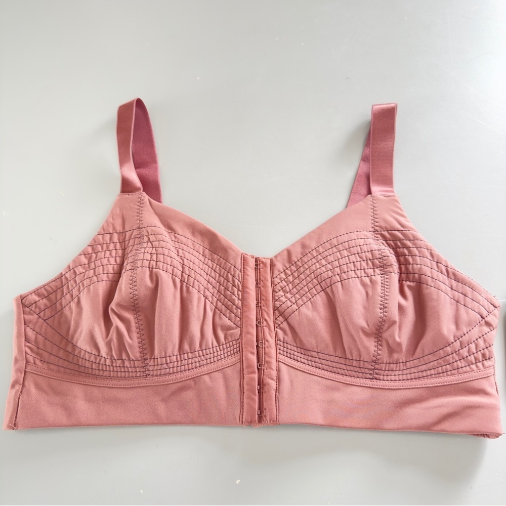 Fabletics Ines Low Impact Sports Bra Size Extra Large XL 12-14 - Picture 4 of 14